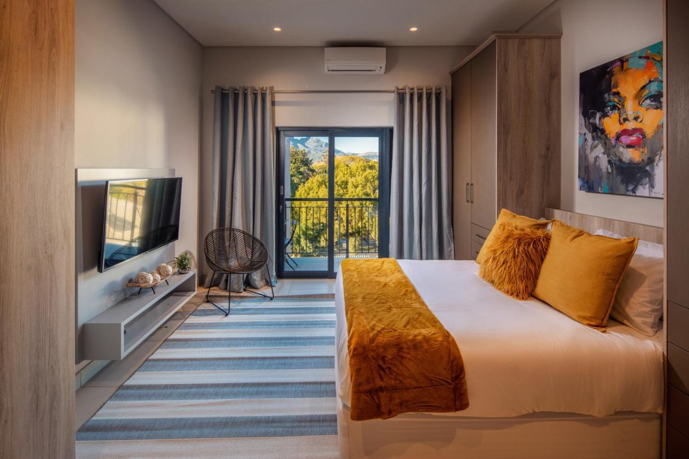 The Den Apartments By Raw Africa Collection ستيلينبوش المظهر الخارجي الصورة