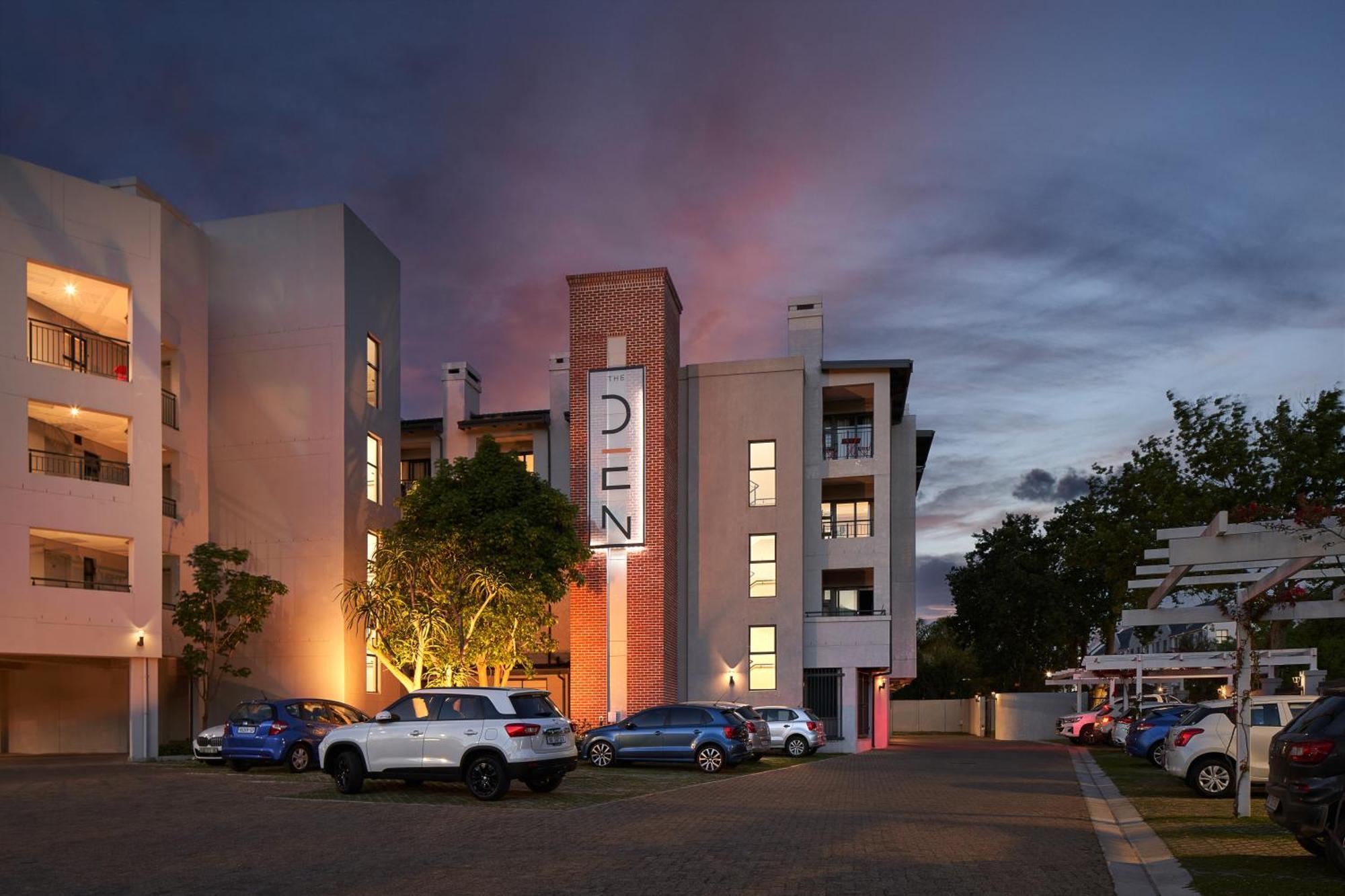 The Den Apartments By Raw Africa Collection ستيلينبوش المظهر الخارجي الصورة
