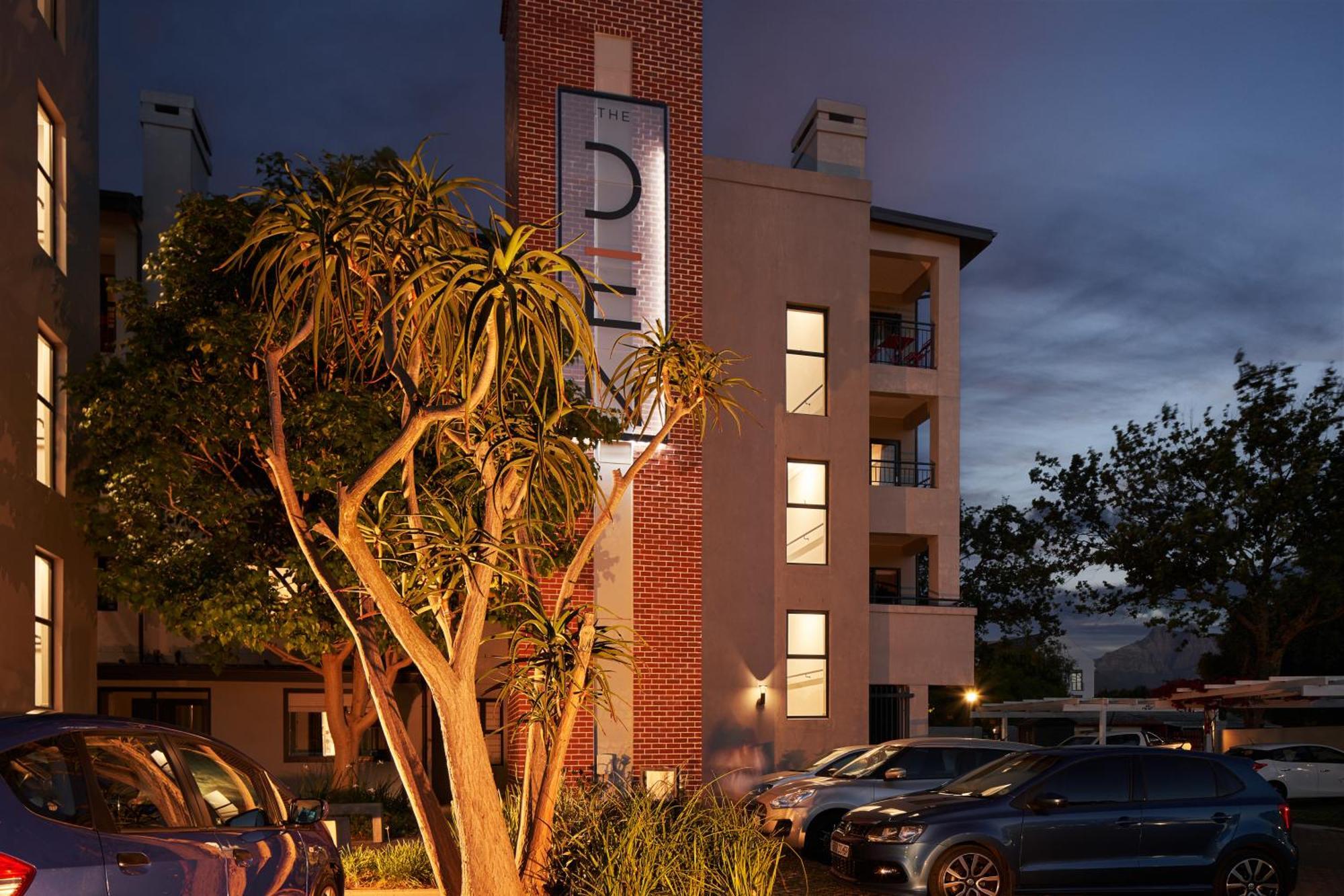The Den Apartments By Raw Africa Collection ستيلينبوش المظهر الخارجي الصورة